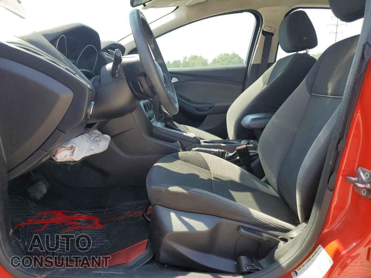 FORD FOCUS 2014 - 1FADP3F20EL449648