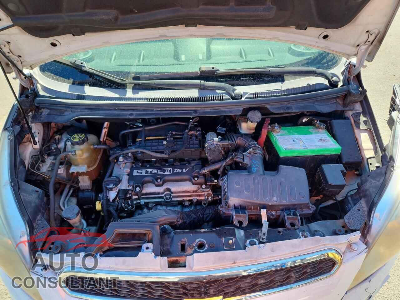 CHEVROLET SPARK 2013 - KL8CD6S90DC533737