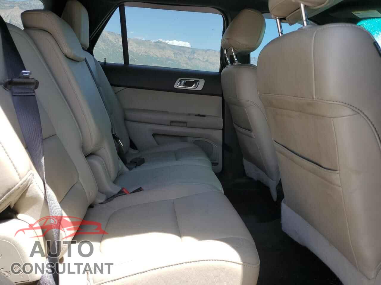 FORD EXPLORER 2014 - 1FM5K8D8XEGB28111