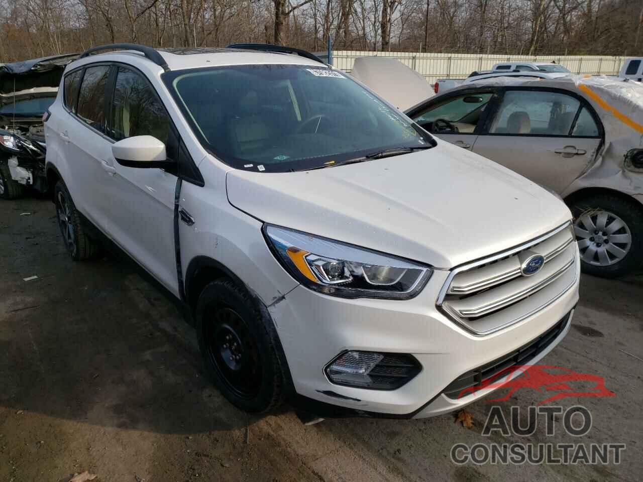 FORD ESCAPE 2018 - 1FMCU9HD2JUD01677