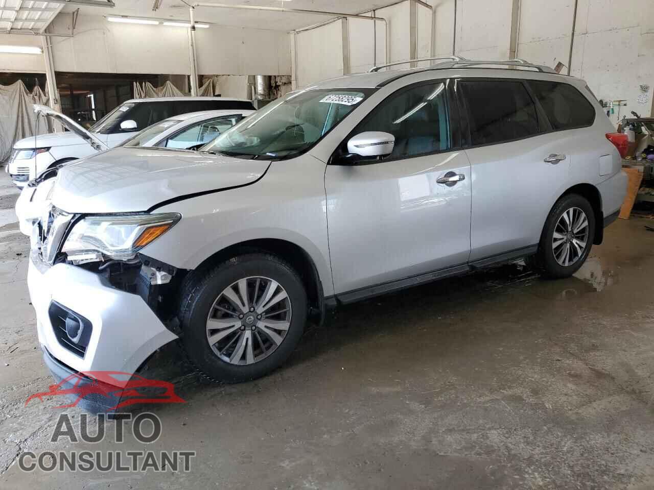 NISSAN PATHFINDER 2017 - 5N1DR2MN2HC676335