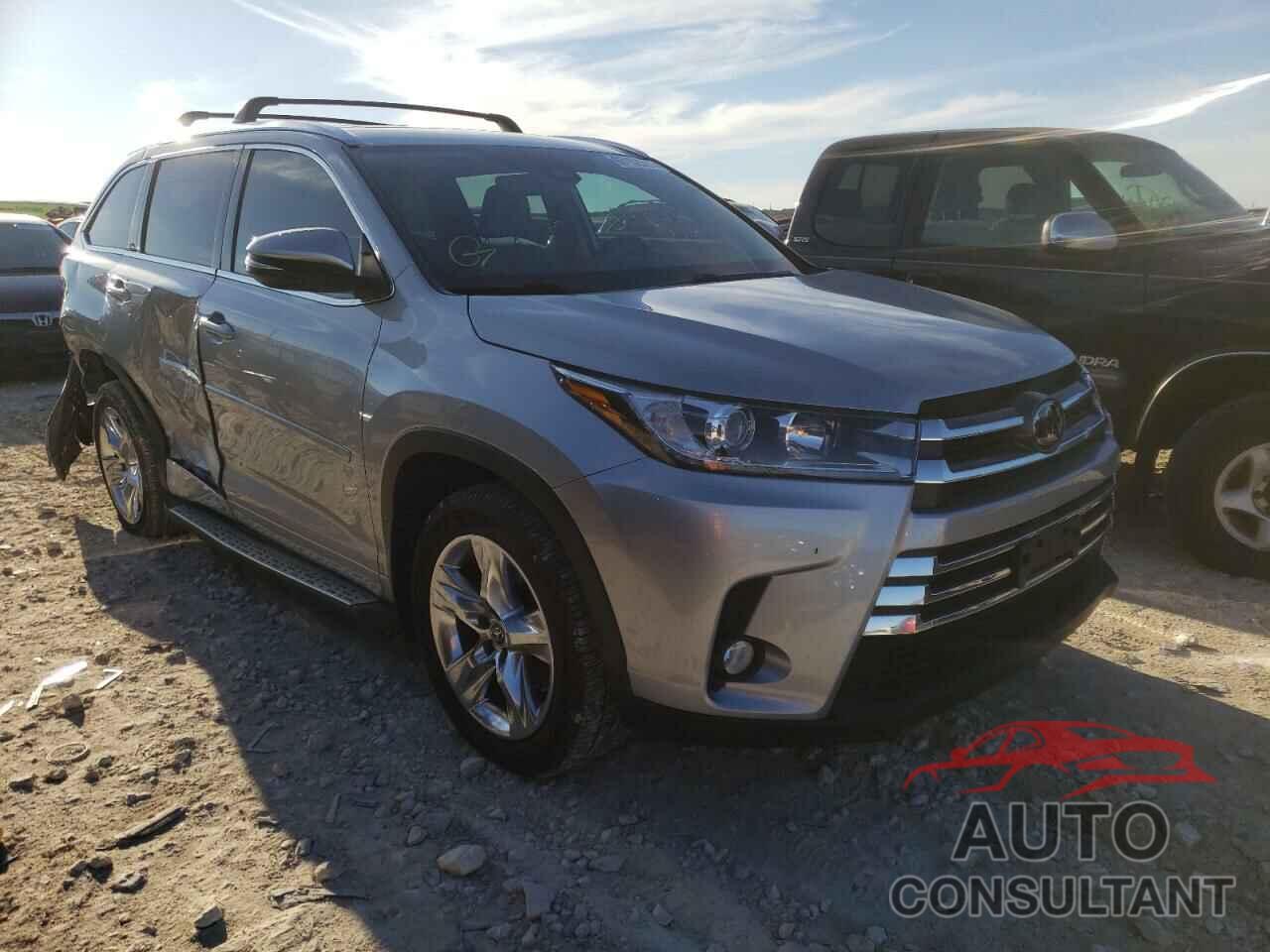 TOYOTA HIGHLANDER 2018 - 5TDYZRFH8JS249994