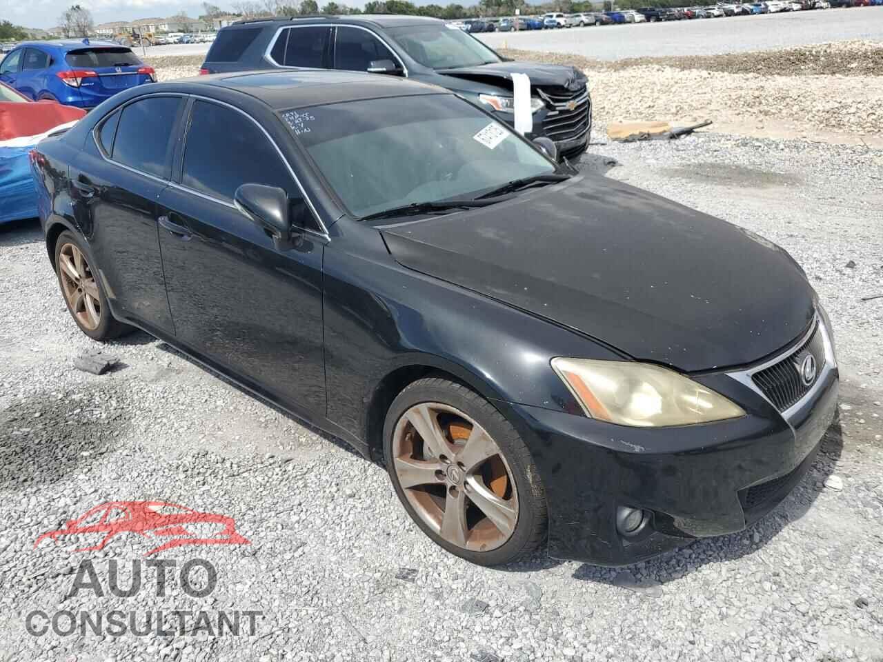 LEXUS IS 2011 - JTHBF5C26B5137031