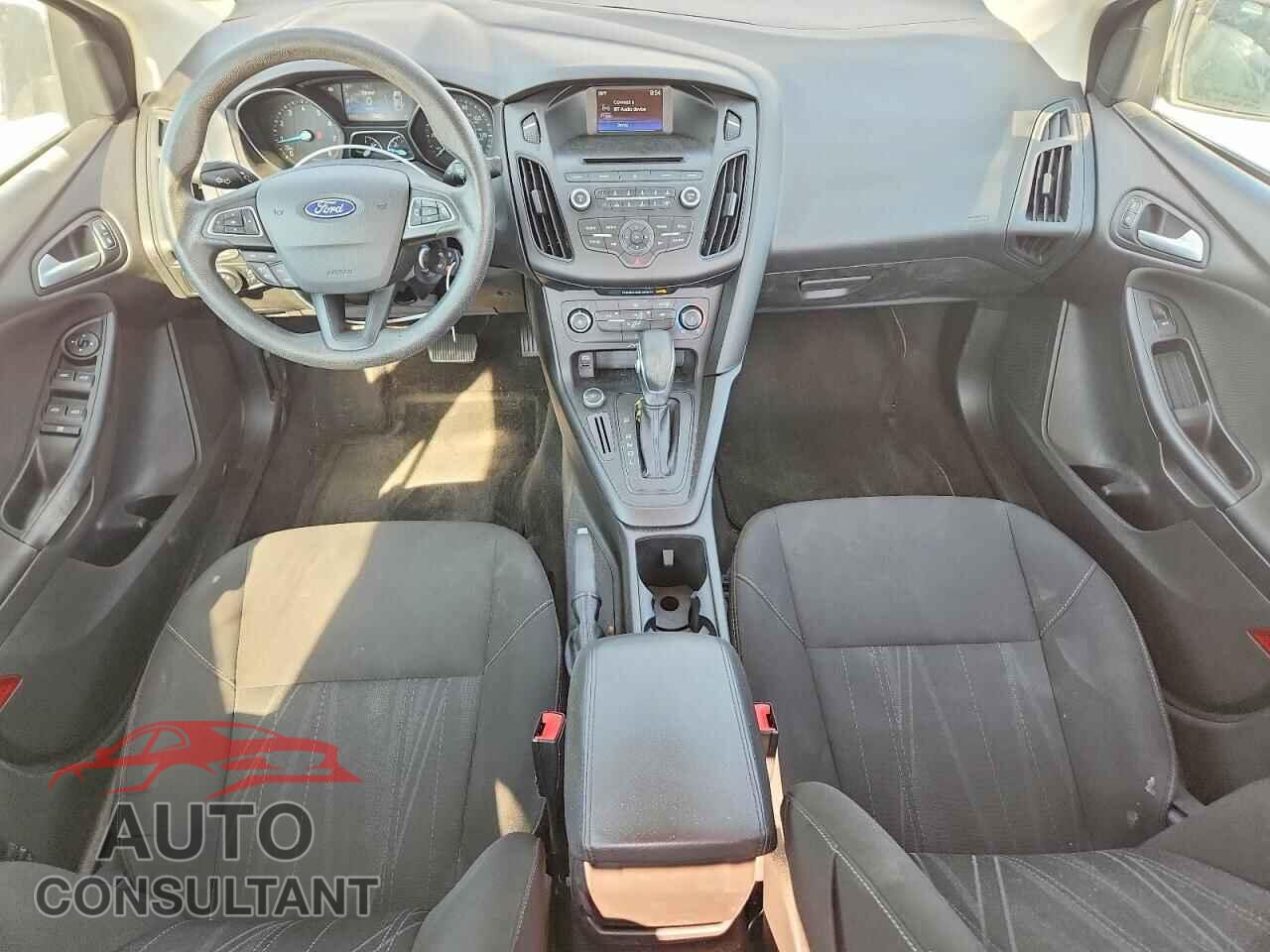 FORD FOCUS 2017 - 1FADP3F2XHL320059