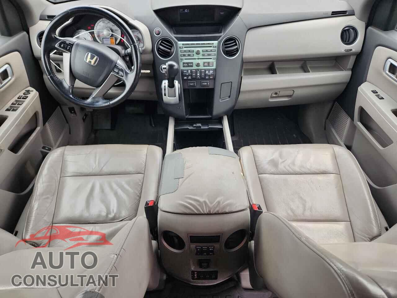 HONDA PILOT 2011 - 5FNYF4H60BB013787