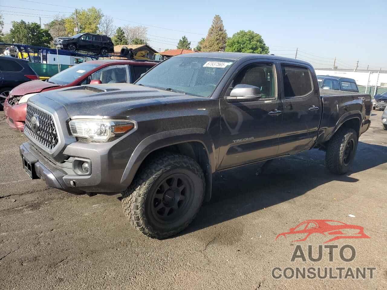 TOYOTA TACOMA 2018 - 5TFDZ5BN3JX031801