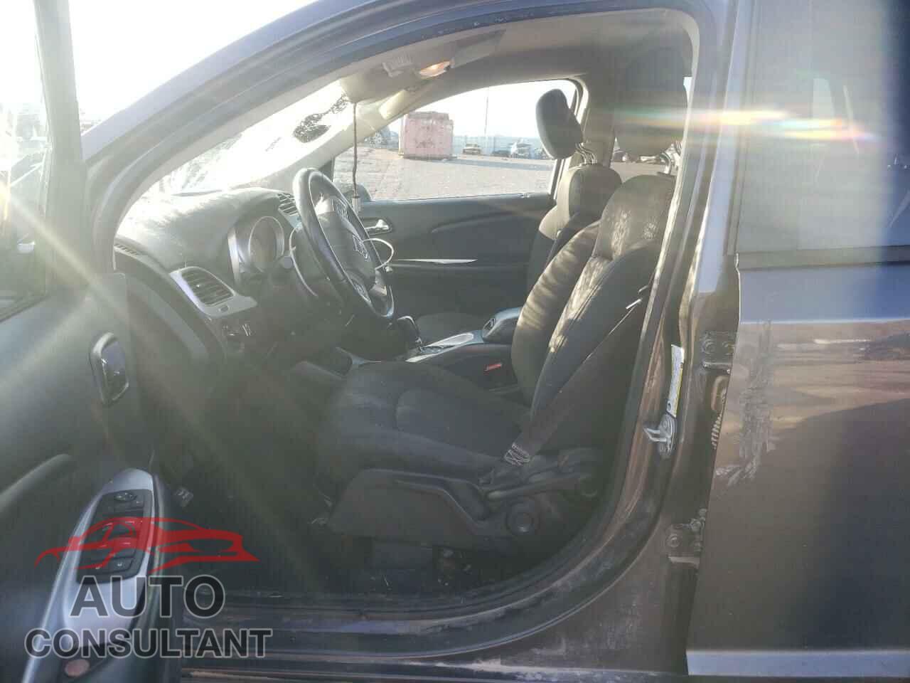 DODGE JOURNEY 2018 - 3C4PDCAB2JT526901