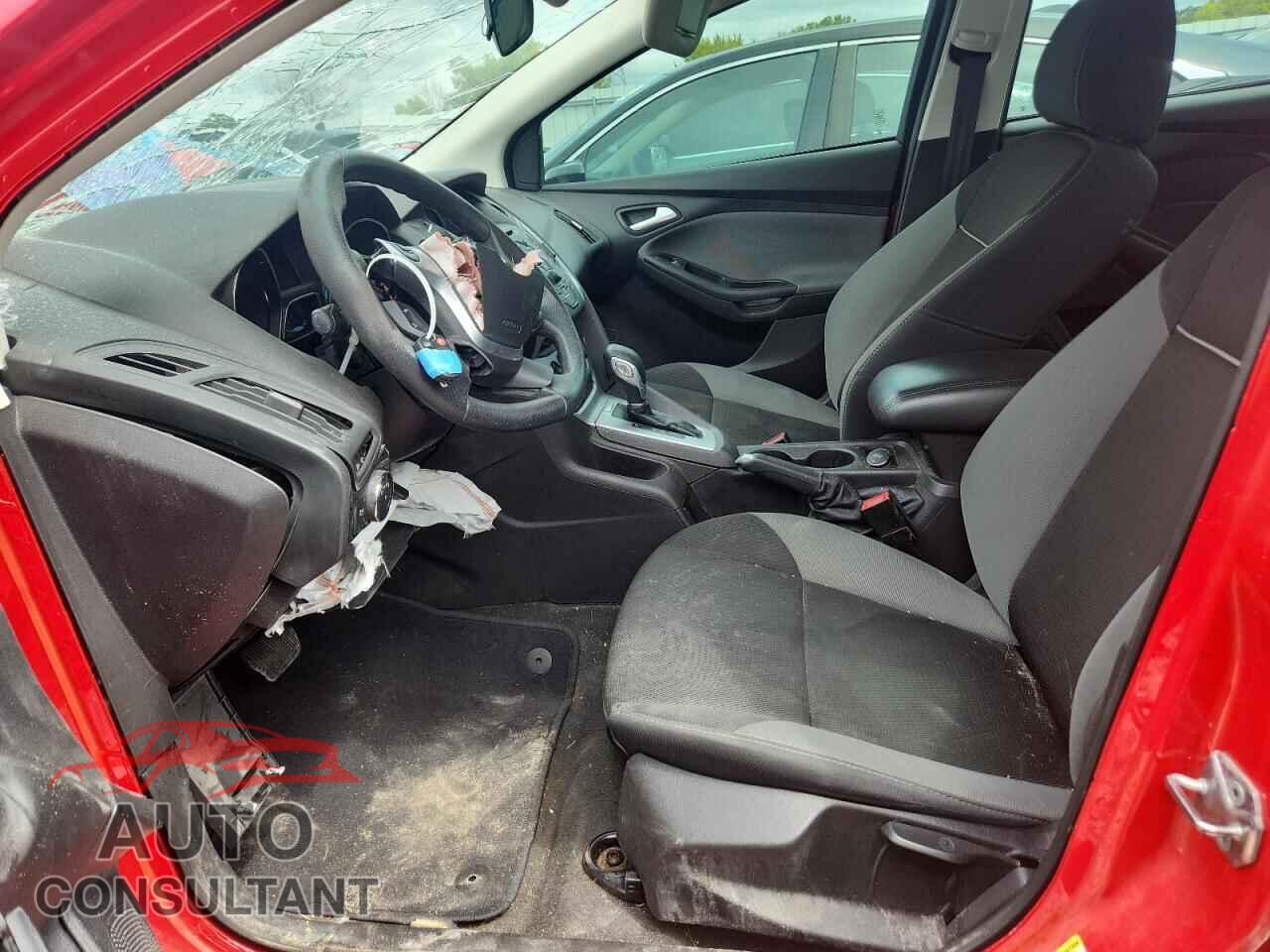 FORD FOCUS 2014 - 1FADP3F28EL412329