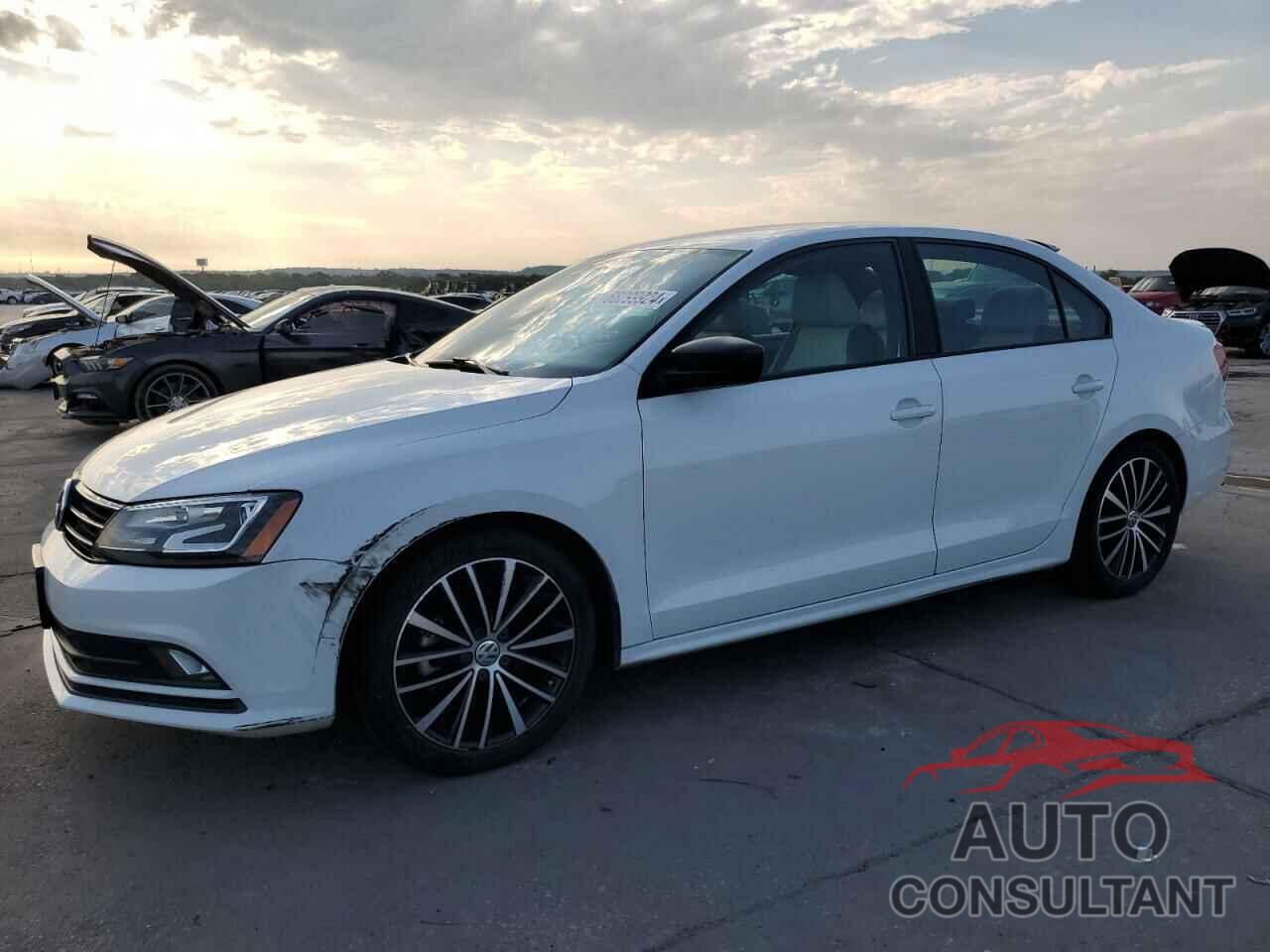 VOLKSWAGEN JETTA 2016 - 3VWD17AJ5GM240390