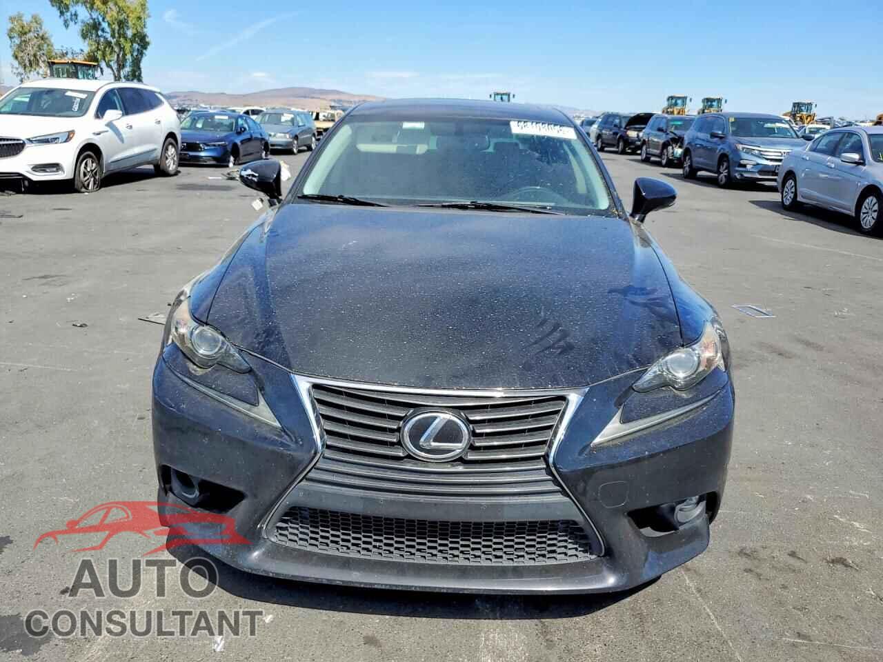 LEXUS IS 2016 - JTHBA1D25G5004810
