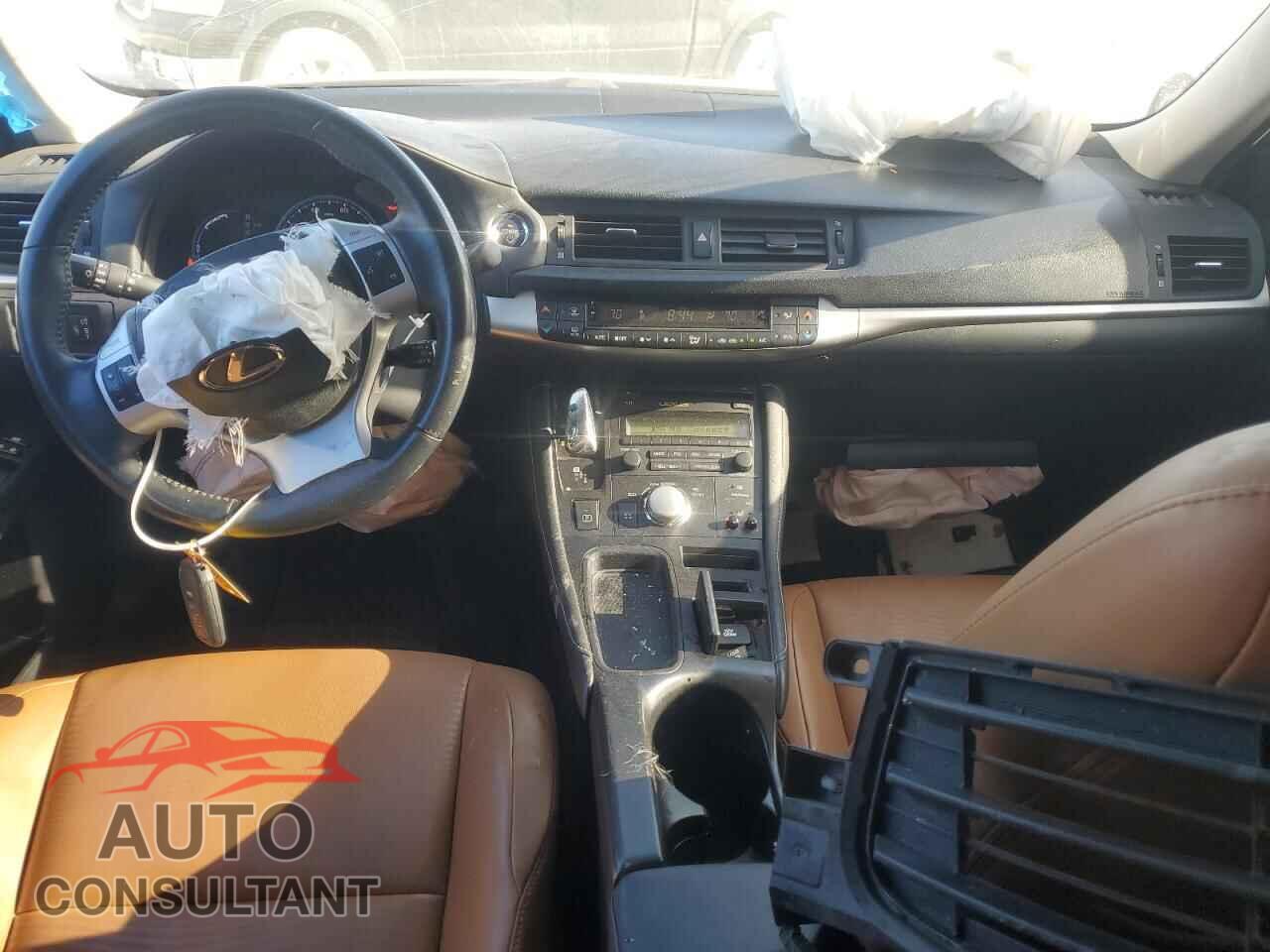 LEXUS CT 200 2011 - JTHKD5BH3B2003994