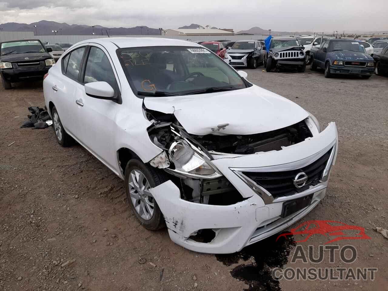 NISSAN VERSA 2018 - 3N1CN7APXJL866900