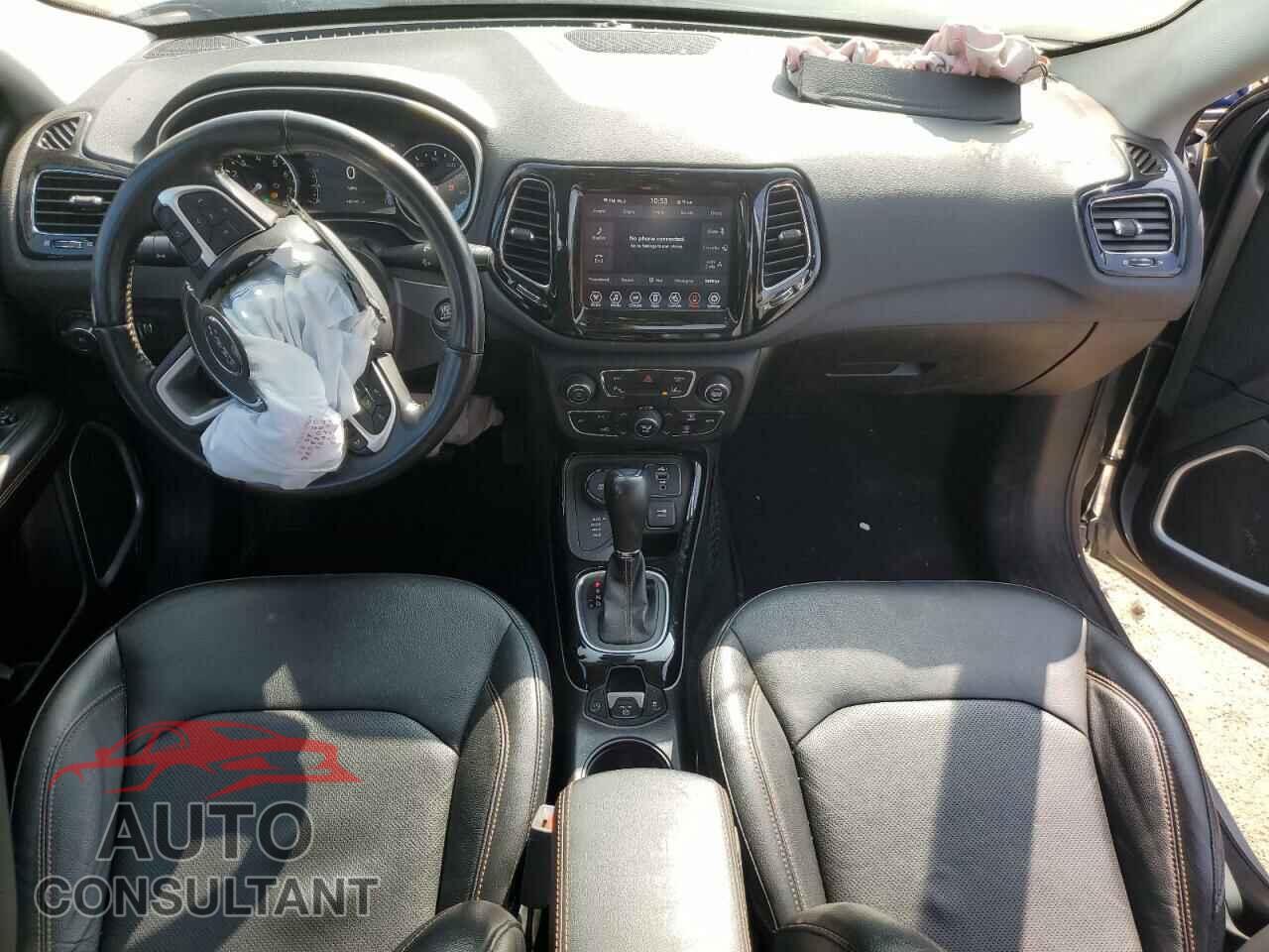JEEP COMPASS 2021 - 3C4NJDCB5MT503510