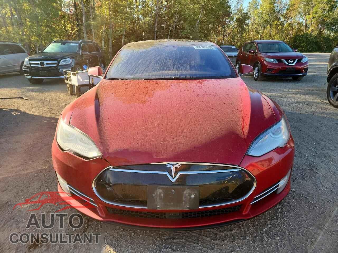 TESLA MODEL S 2015 - 5YJSA1H23FF080454