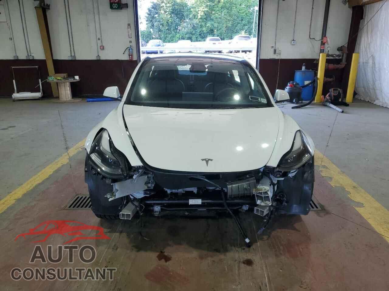 TESLA MODEL 3 2023 - 5YJ3E1EA5PF510801