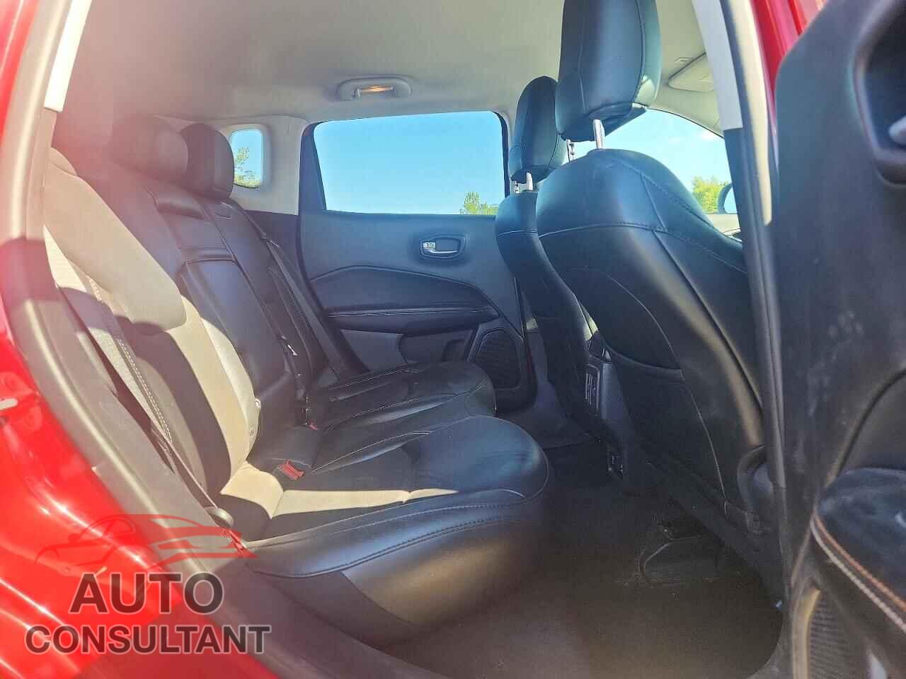 JEEP COMPASS 2019 - 3C4NJDBB1KT689612