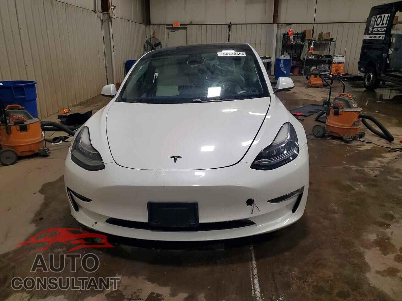 TESLA MODEL 3 2021 - 5YJ3E1EA9MF858807