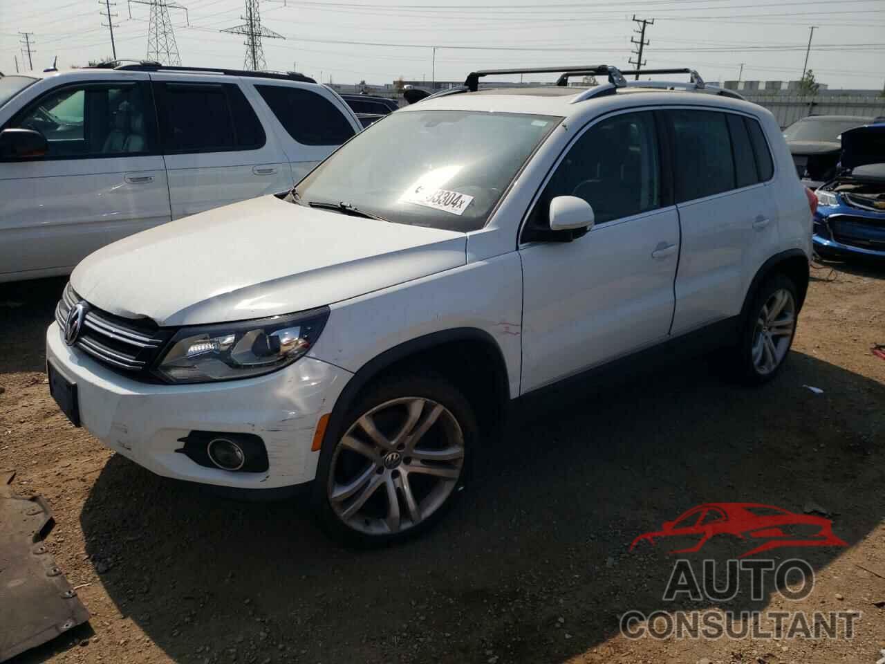 VOLKSWAGEN TIGUAN 2016 - WVGAV7AX7GW614489