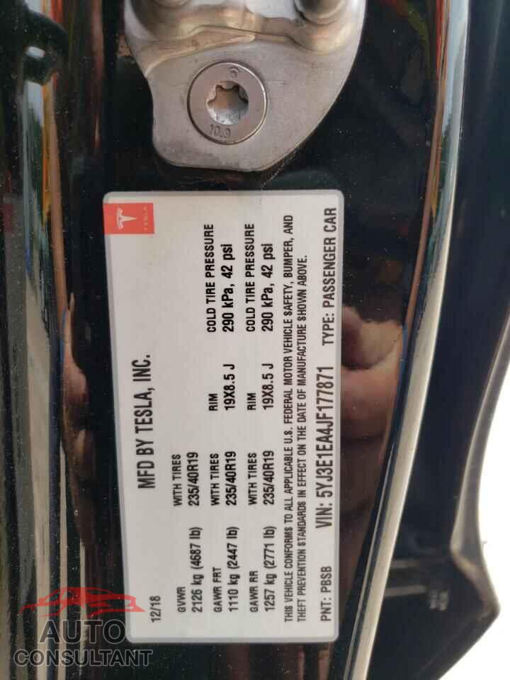 TESLA MODEL 3 2018 - 5YJ3E1EA4JF177871