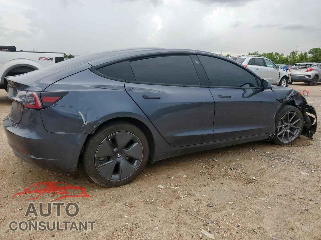 TESLA MODEL 3 2022 - 5YJ3E1EA3NF336823