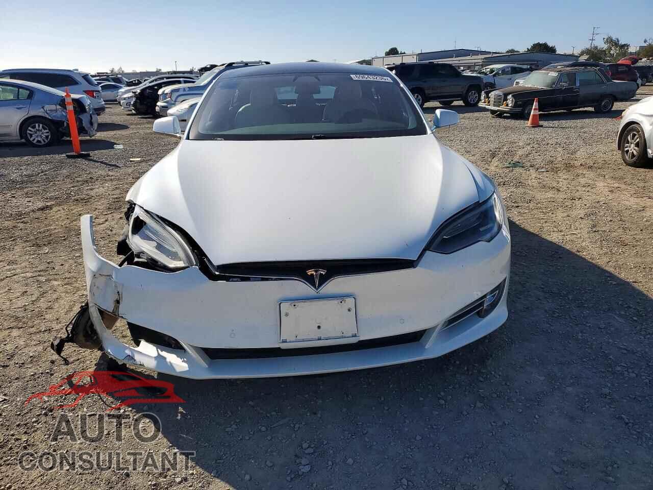TESLA MODEL S 2020 - 5YJSA1E20LF403326