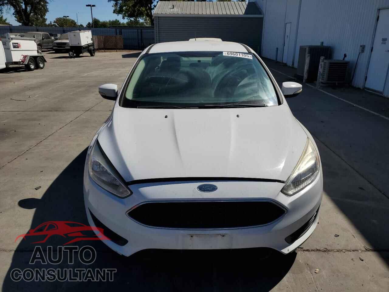 FORD FOCUS 2017 - 1FADP3F2XHL300314