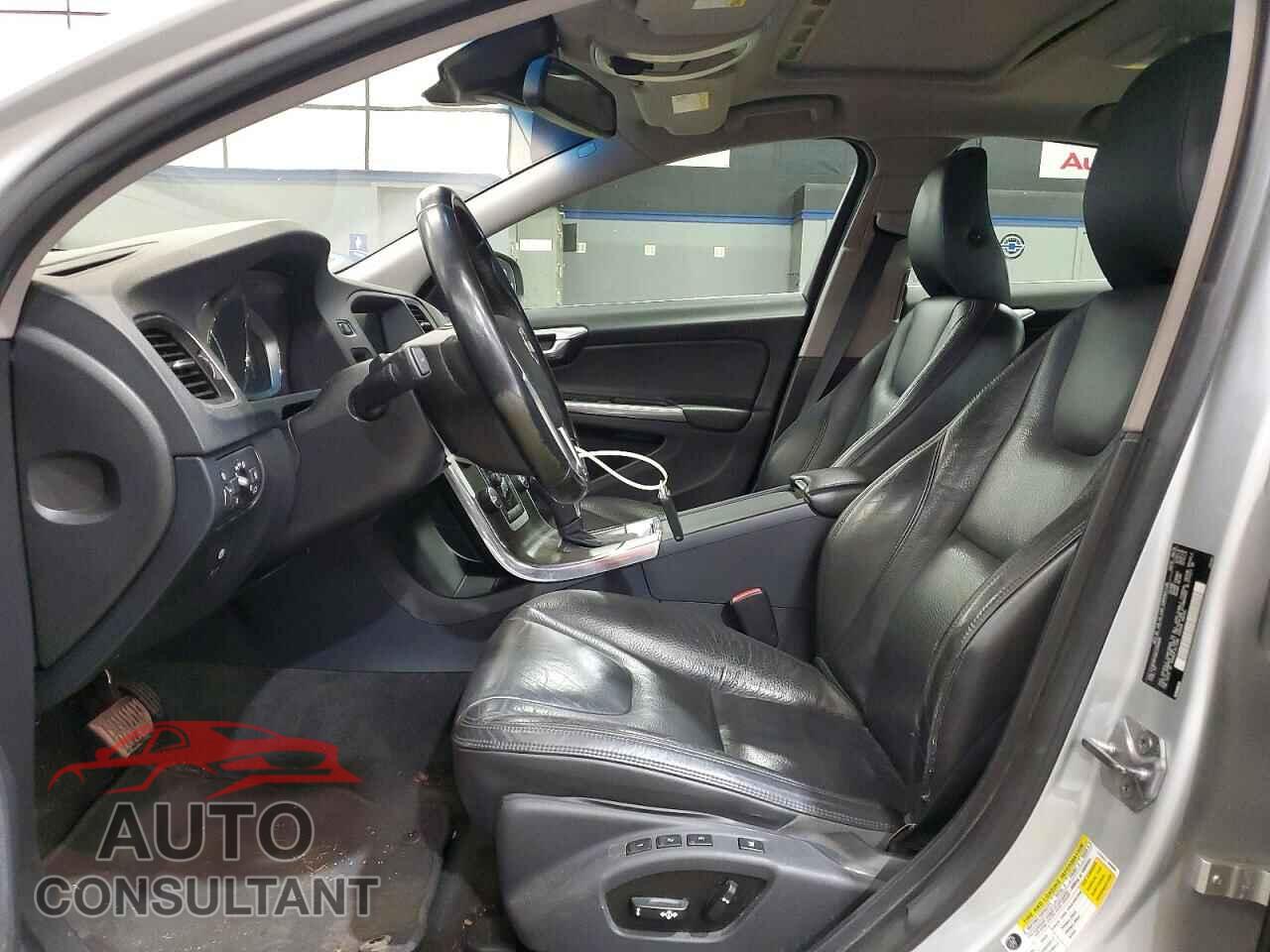 VOLVO S60 2014 - YV1612FH2E2290666