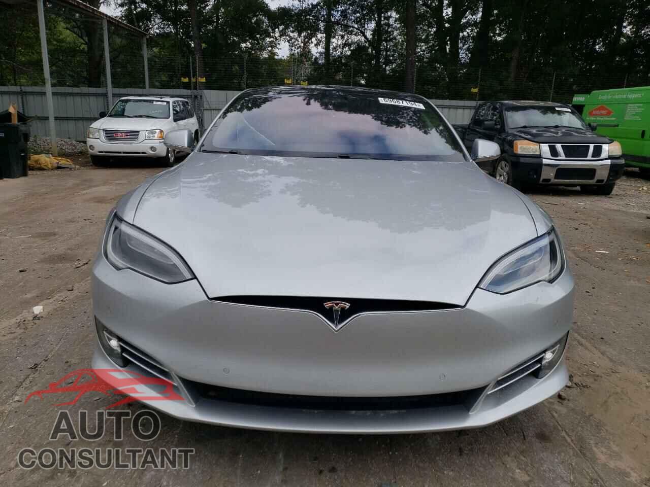 TESLA MODEL S 2017 - 5YJSA1E24HF192381