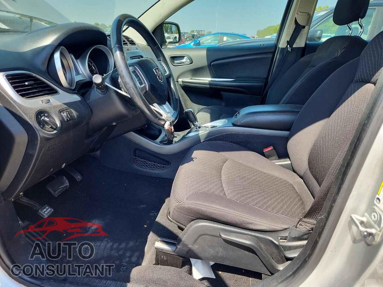 DODGE JOURNEY 2014 - 3C4PDCAB2ET197218