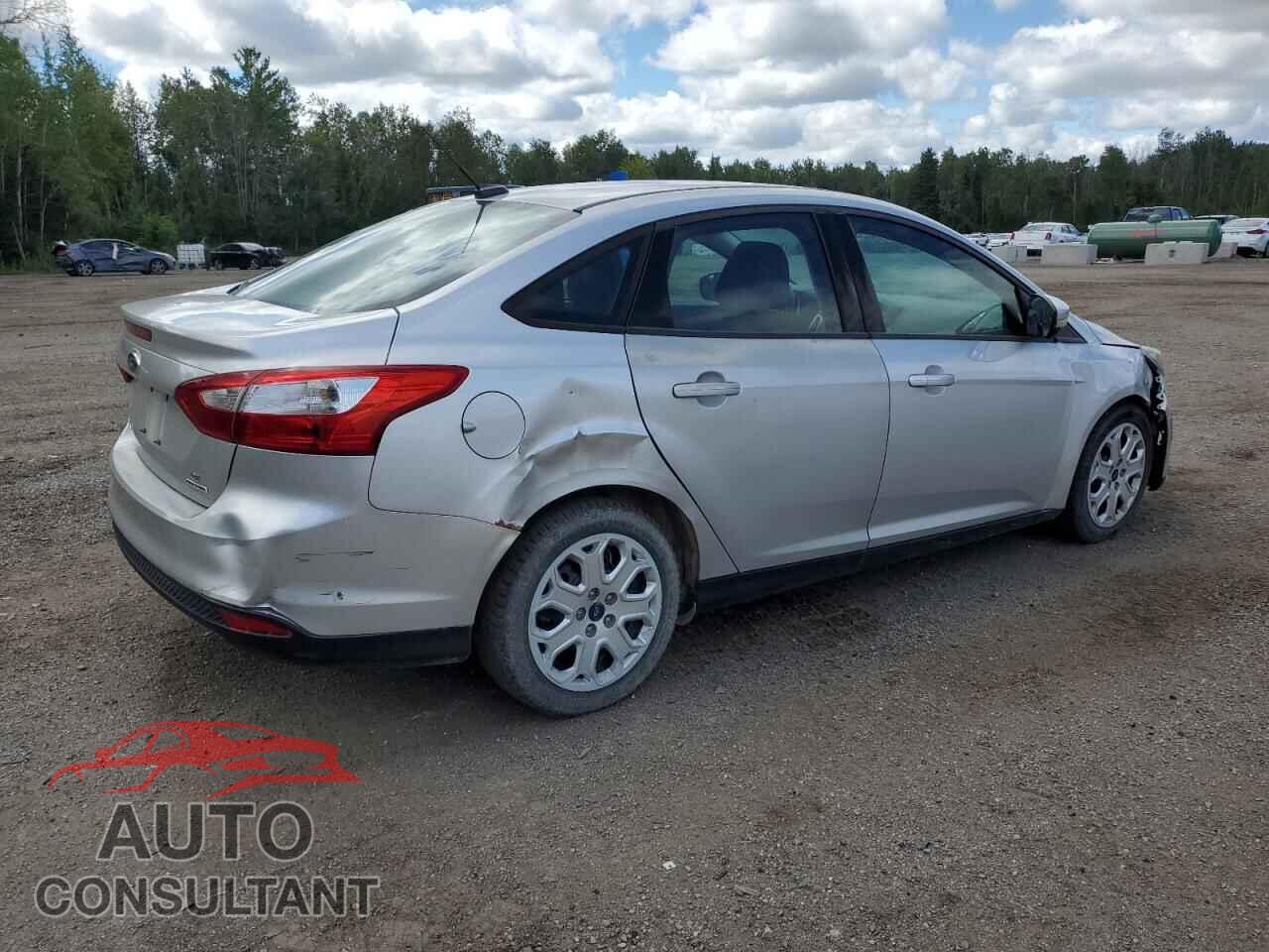 FORD FOCUS 2014 - 1FADP3F20EL242600