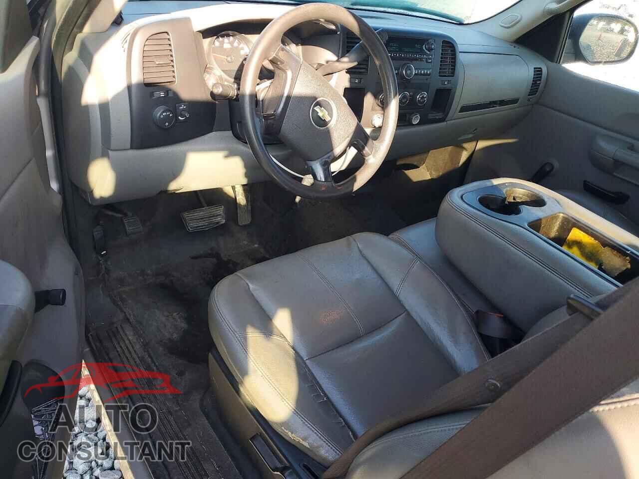 CHEVROLET SILVERADO 2009 - 1GCEC19059E147405