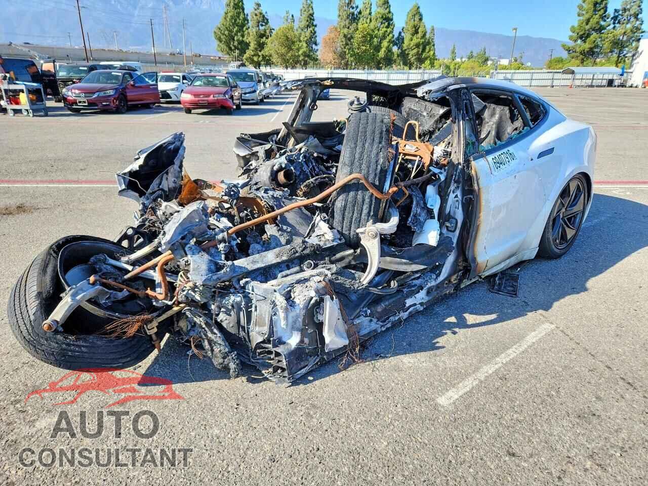 TESLA MODEL S 2026 - 5YJSA1E55TF560327