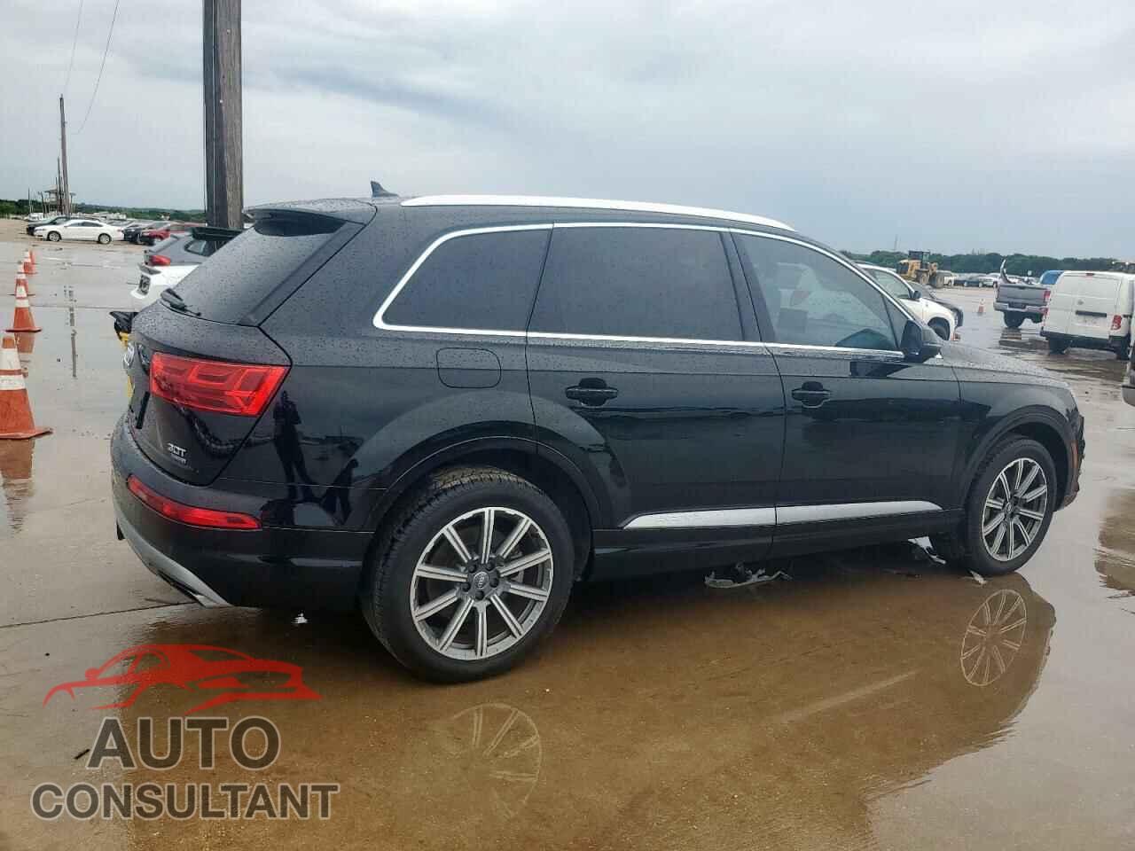 AUDI Q7 2018 - WA1AAAF70JD012150