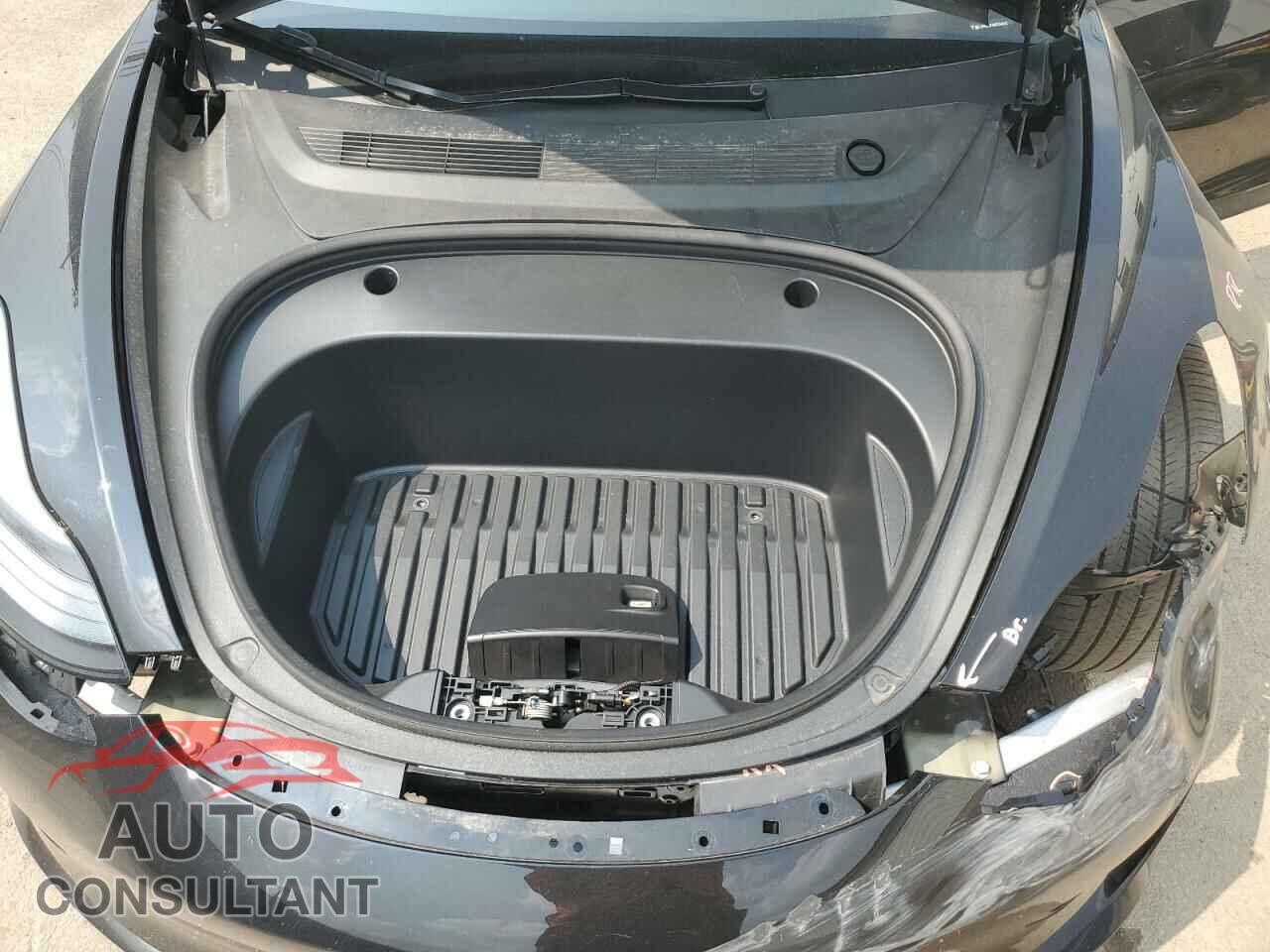 TESLA MODEL 3 2023 - LRW3E1FA8PC945112