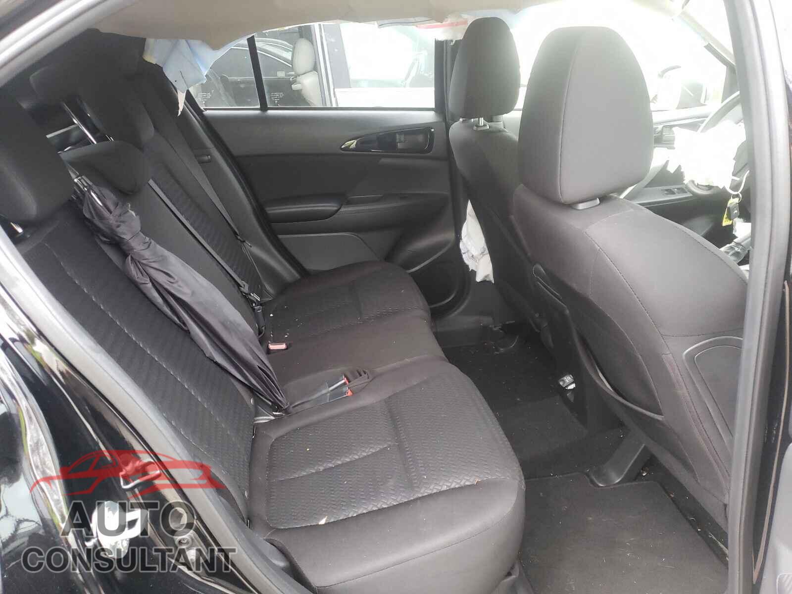 MITSUBISHI ECLIPSE 2018 - JA4AT4AA6JZ047163