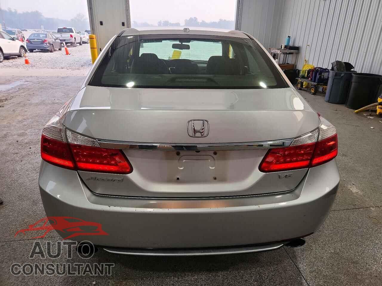 HONDA ACCORD 2013 - 1HGCR3F80DA013236