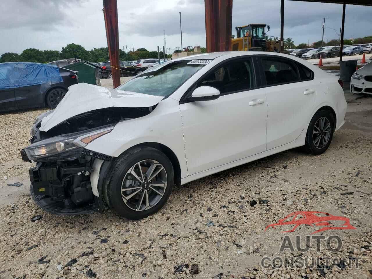 KIA FORTE 2023 - 3KPF24AD6PE643936