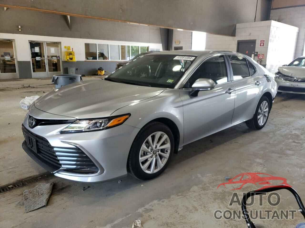 TOYOTA CAMRY 2024 - 4T1C11AK8RU893536