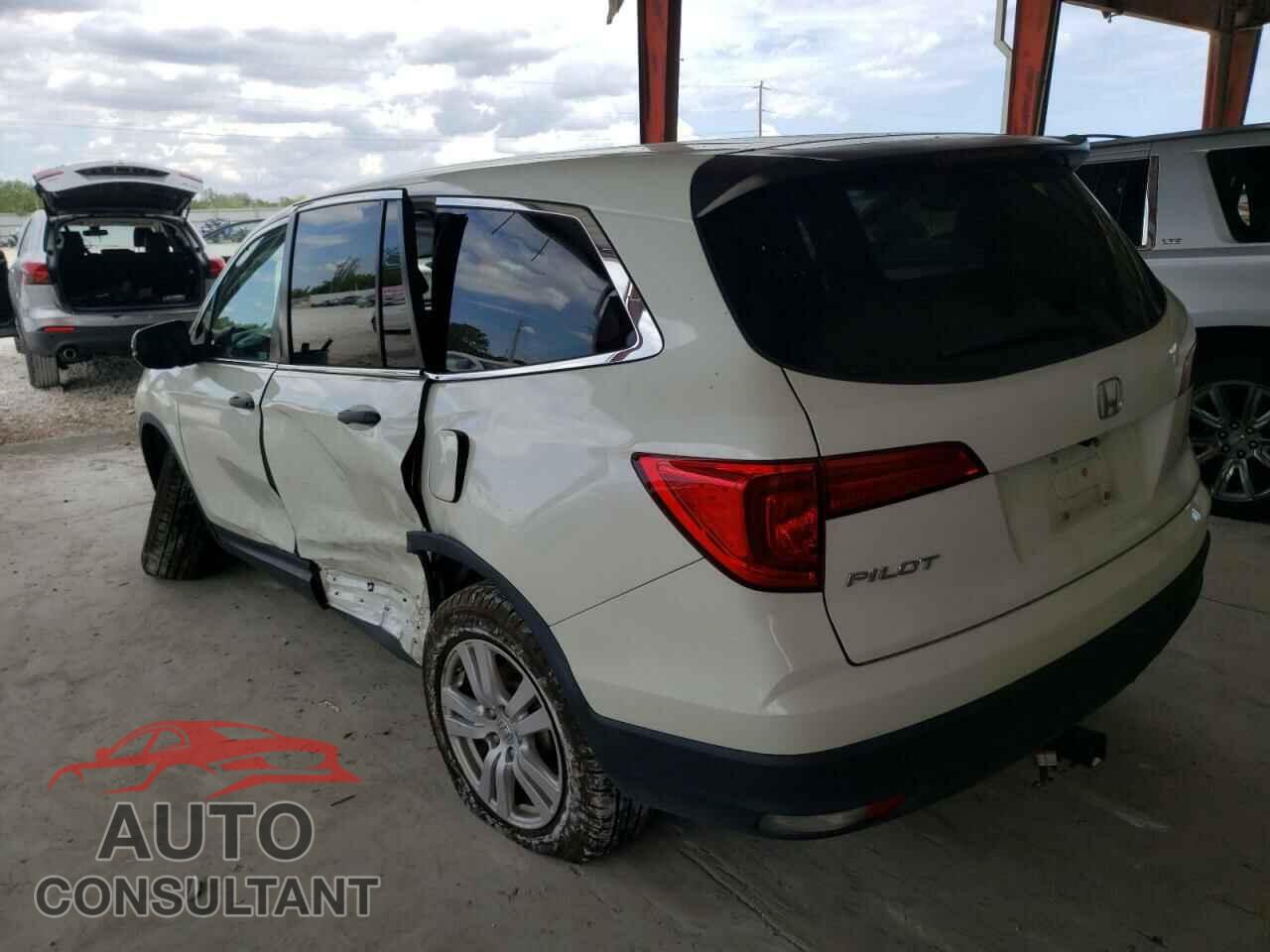 HONDA PILOT 2018 - 5FNYF6H13JB001907