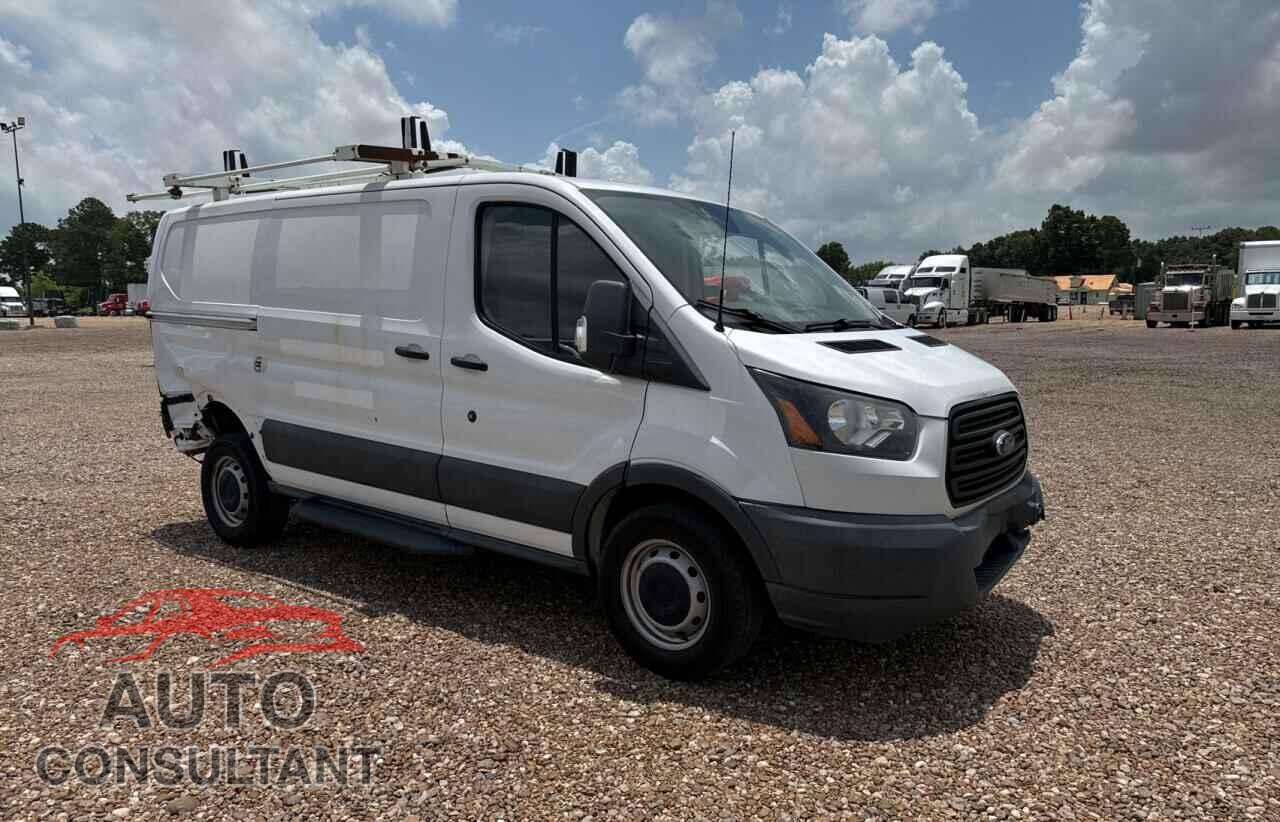 FORD TRANSIT 2017 - 1FTYR1YM2HKB43568