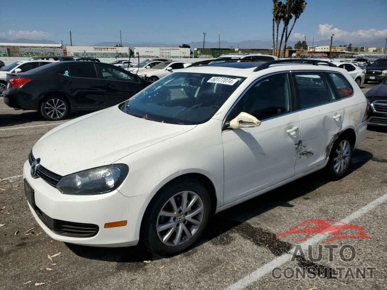 VOLKSWAGEN JETTA 2010 - 3VWTZ7AJ5AM663885
