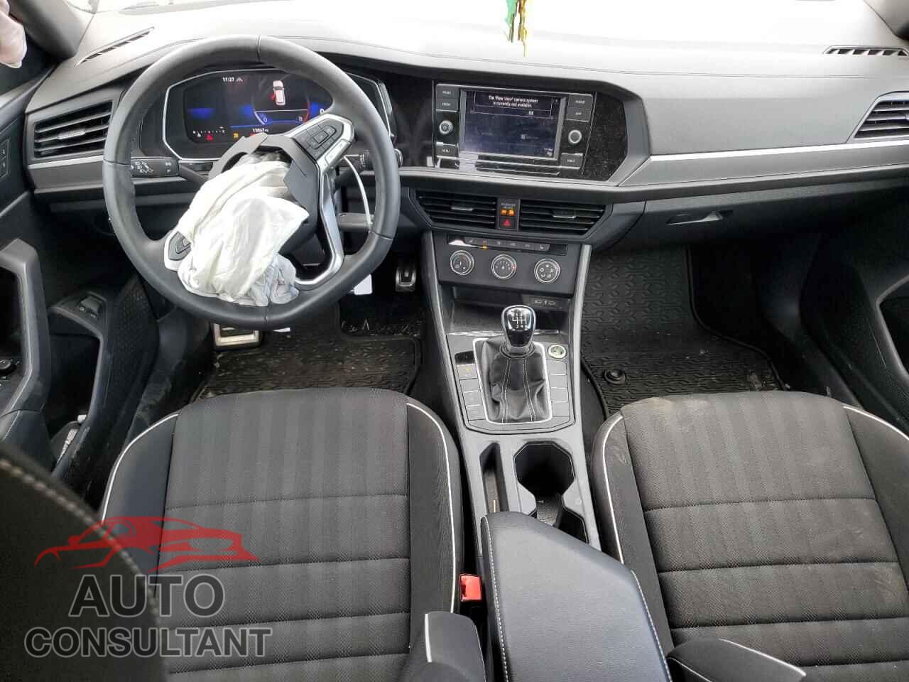 VOLKSWAGEN JETTA 2024 - 3VWAM7BU5RM052300