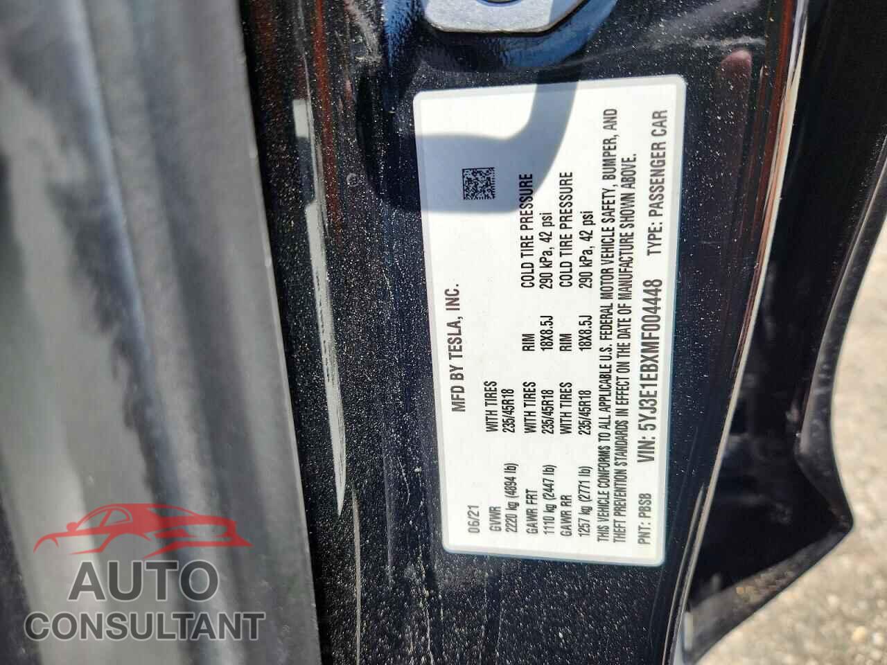 TESLA MODEL 3 2021 - 5YJ3E1EBXMF004448
