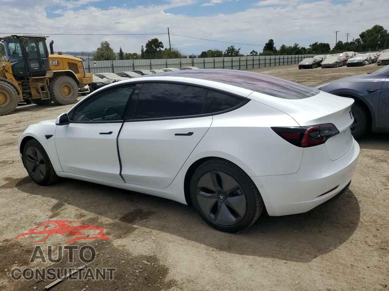 TESLA MODEL 3 2018 - 5YJ3E1EA5JF017269