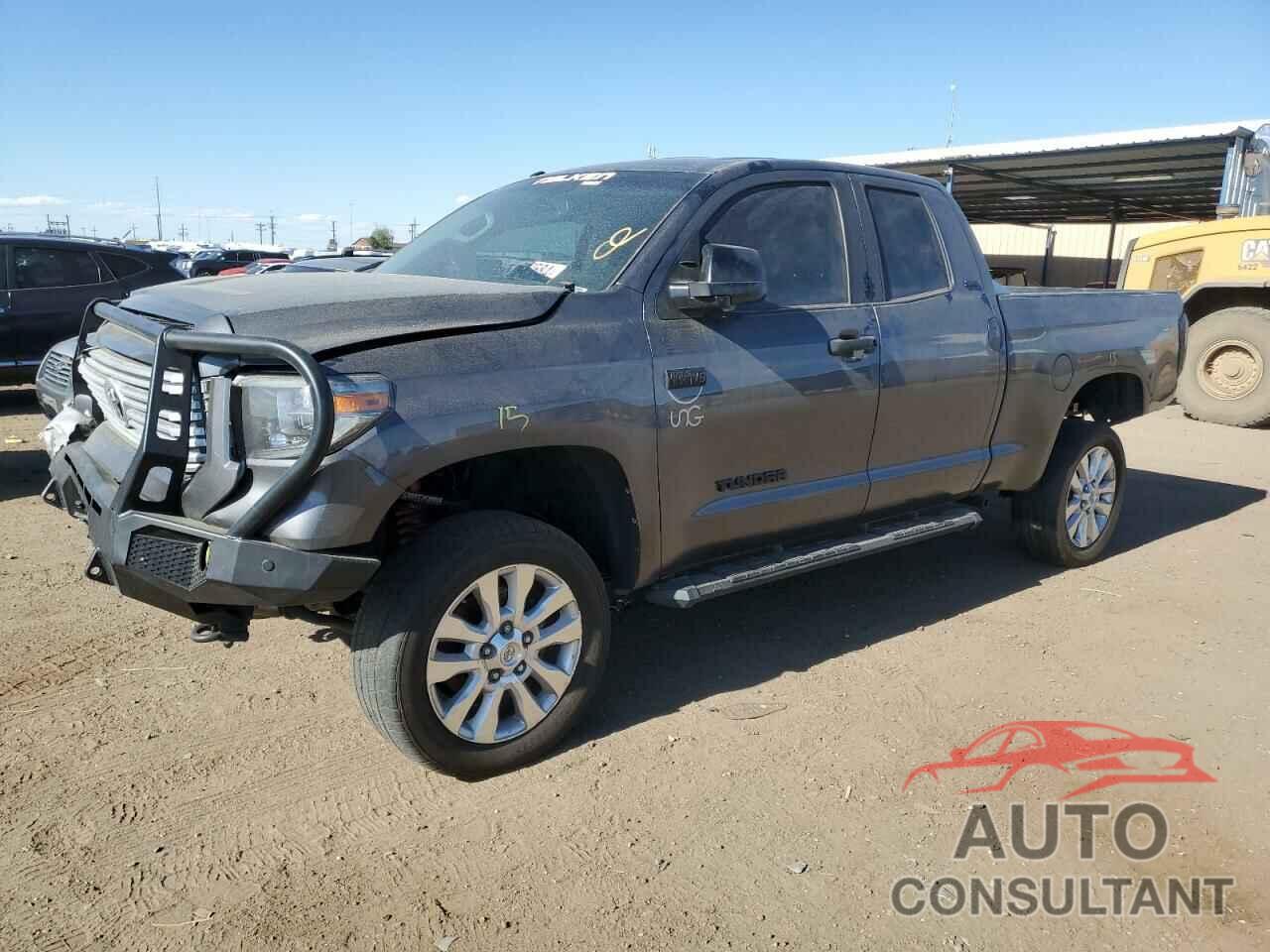 TOYOTA TUNDRA 2017 - 5TFUW5F15HX619001