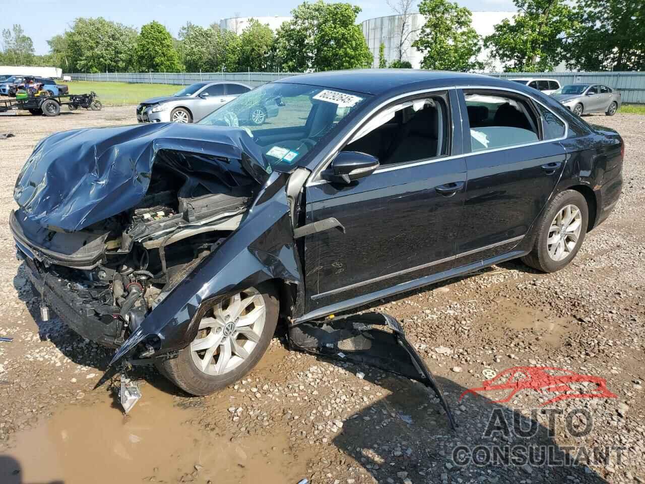 VOLKSWAGEN PASSAT 2017 - 1VWAT7A35HC063566