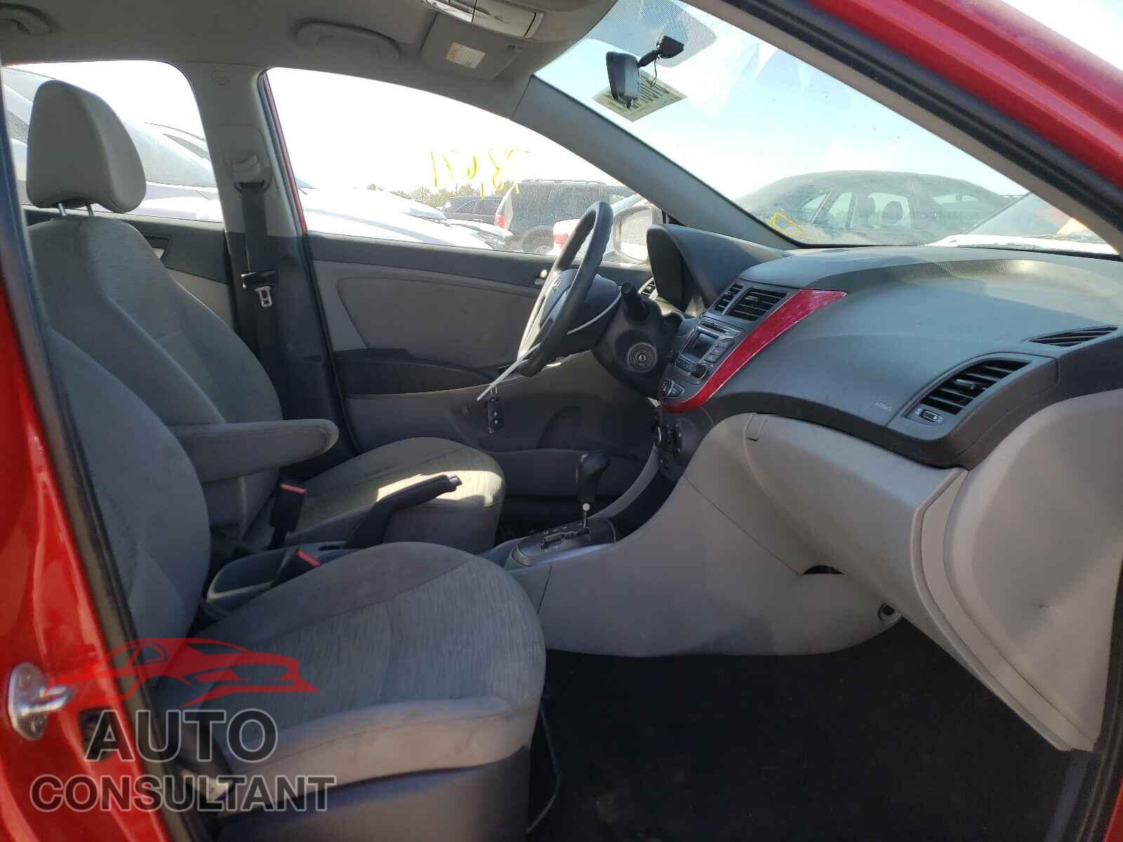 HYUNDAI ACCENT 2016 - KMHCT4AE2GU091597