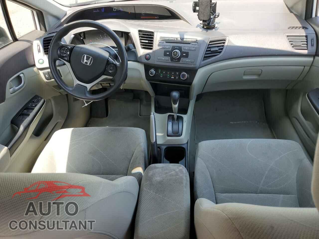 HONDA CIVIC 2012 - 2HGFB2F55CH601554