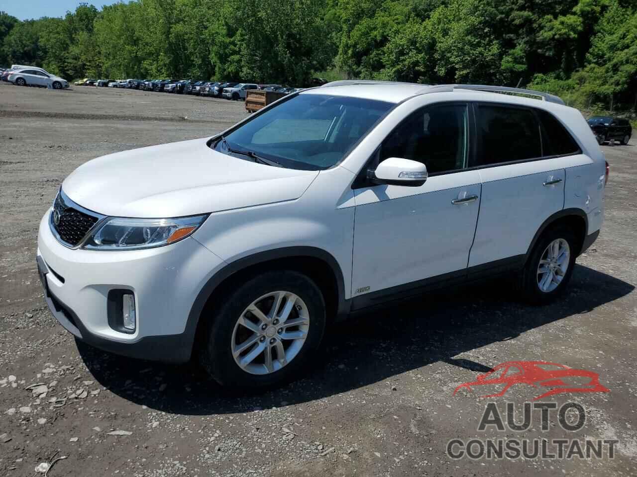 KIA SORENTO 2015 - 5XYKTDA78FG602568