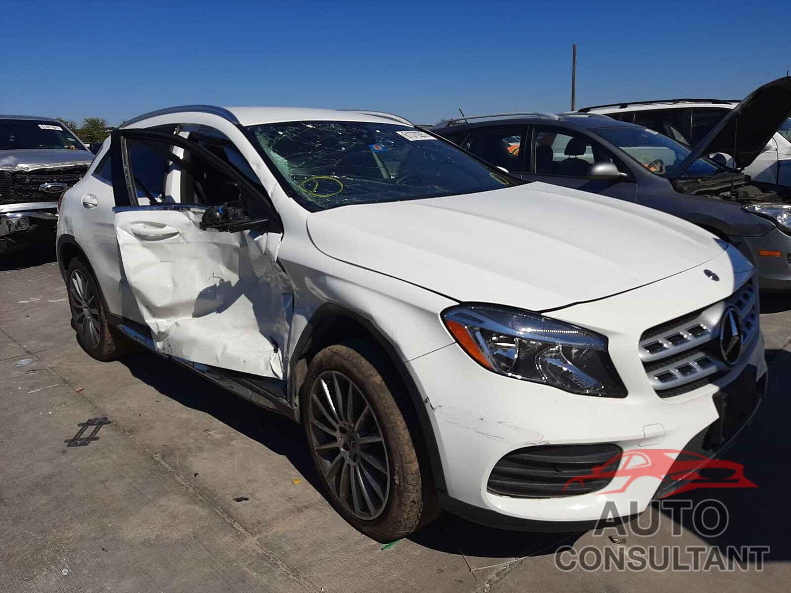 MERCEDES-BENZ GLA-CLASS 2020 - W1NTG4EB1LU028230